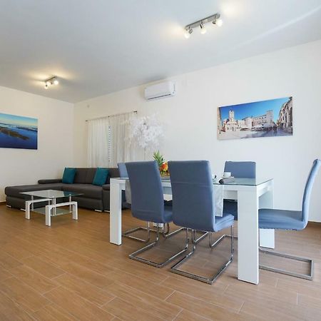 Tj Apartment 2 ซาดาร์ ภายนอก รูปภาพ