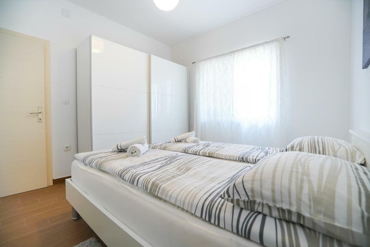 Tj Apartment 2 ซาดาร์ ภายนอก รูปภาพ