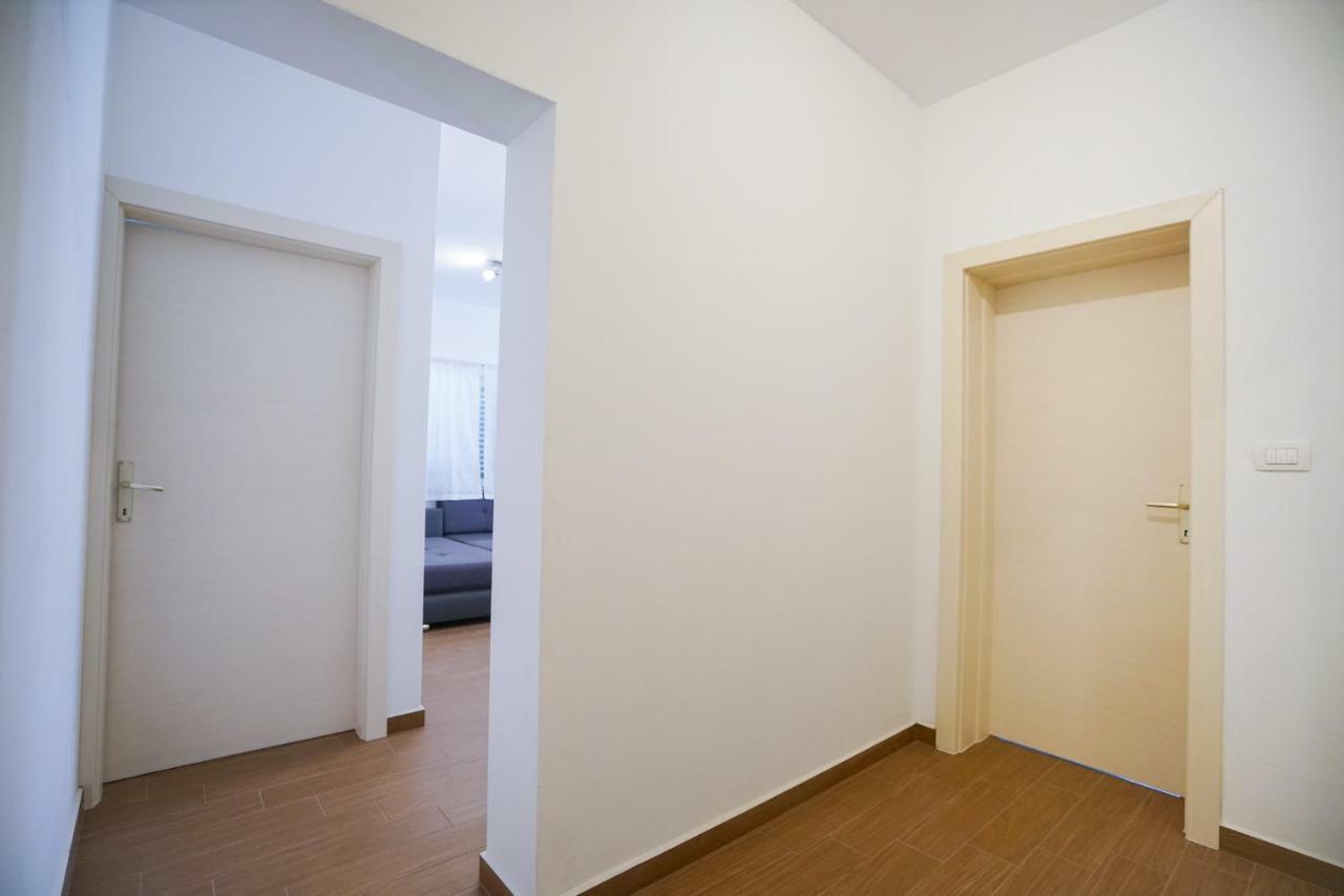 Tj Apartment 2 ซาดาร์ ภายนอก รูปภาพ